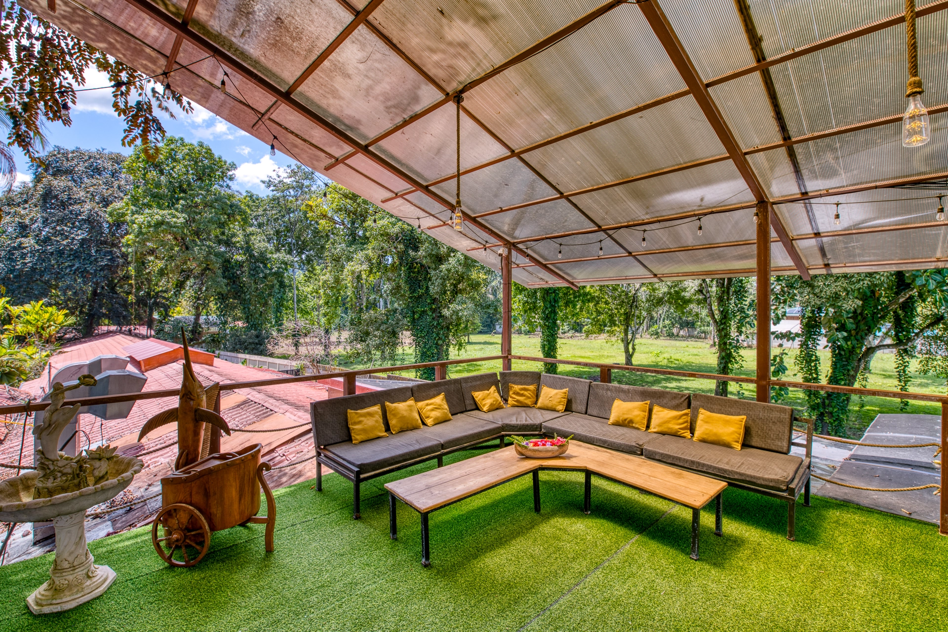 Atlantida Lodge Cahuita Footer